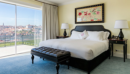 Romantic stay in The Artist Suite, Porto